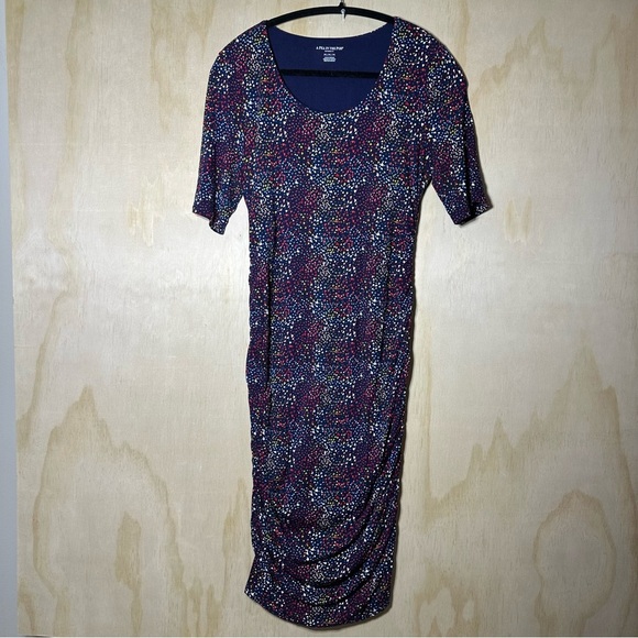 A Pea in the Pod Women’s Maternity Multicolor Side Ruched Midi Dress Size Medium - Picture 1 of 11